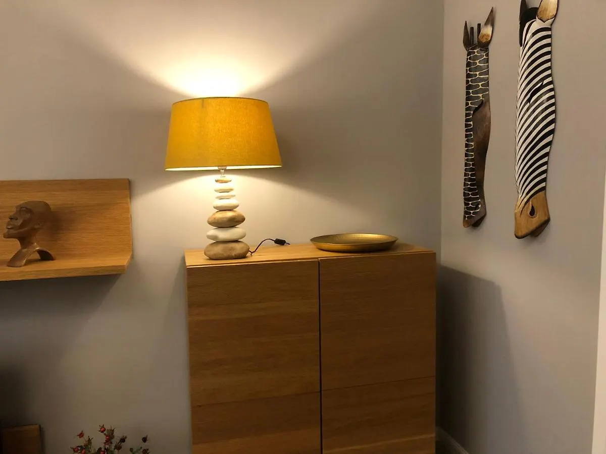 Apartment Ferienwohnung Claire Et Liege, Toute Une Histoire...